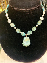 Load image into Gallery viewer, Crystal necklace with toggle clasp