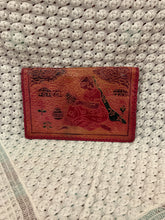 Load image into Gallery viewer, Handmade clutch