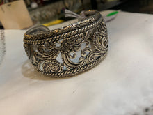 Load image into Gallery viewer, 92.5 silver cuff