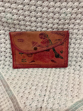 Load image into Gallery viewer, Handmade clutch
