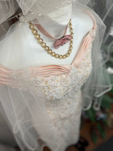 Load image into Gallery viewer, Charming Princess Blush Rose Wedding Dress