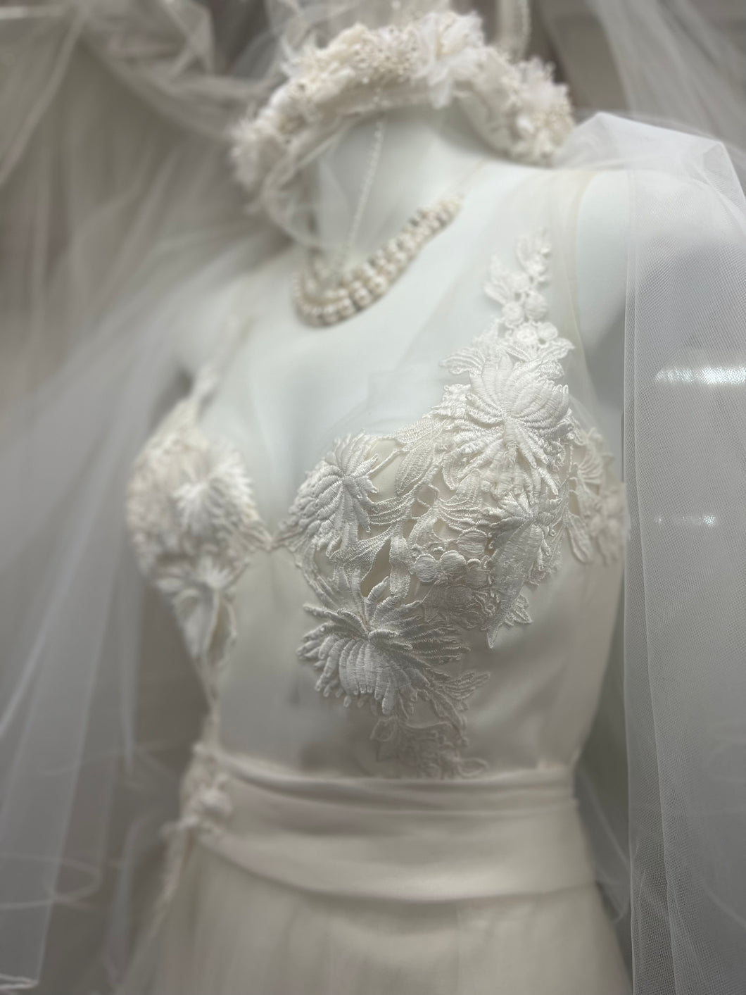 tara keely lace wedding dress Valentina 2958